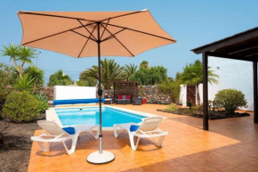 CasaLunaLajares with heated pool